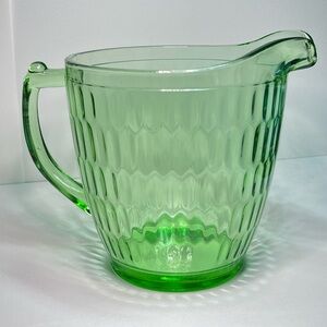 Honeycomb Optic Green Glass Pitcher – Teleflora 75 Years Reissue